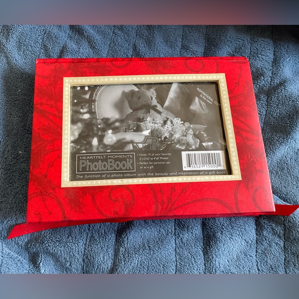 Heartfelt Moments Photobook W/Inspirational Text by Roy Lesson